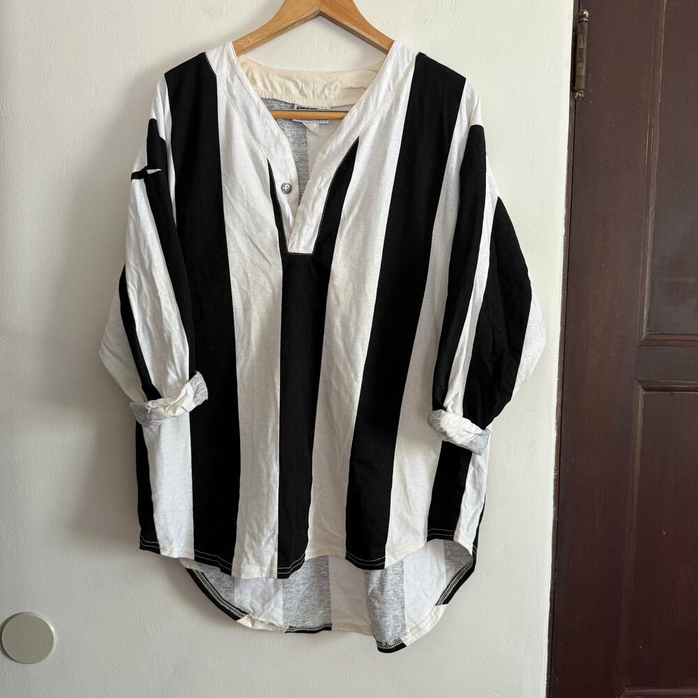 90s Vintage Black and White Striped Baseball Jersey style Shirt Nada nuff Medium